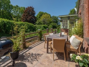 3 Bedroom Rail Station Cottage with Private Hot Tub near Taunton, Somerset, England